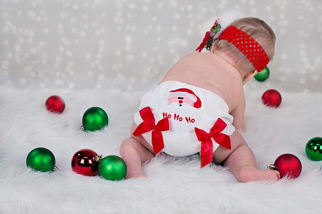 0歳児赤ちゃんのクリスマス家での過ごし方とプレゼントや食事どうする？